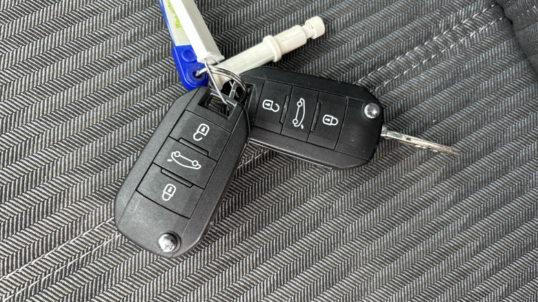 Vauxhall Corsa 1.2 Design 5dr Petrol Hatchback